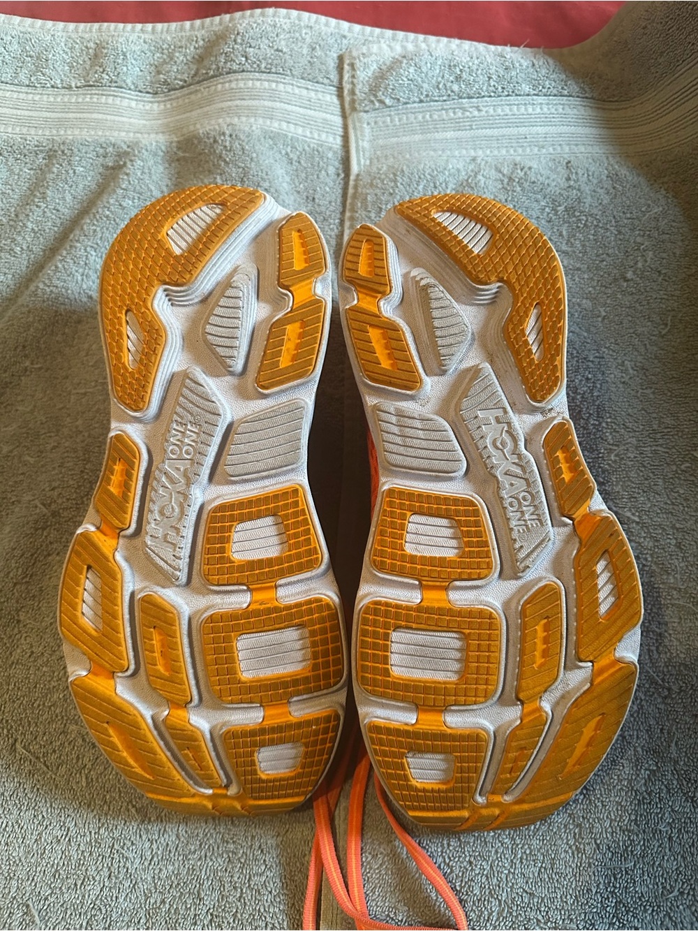 Hoka Women’s Bondi 7 Running Shoes Size 9 - Picture 3 of 7